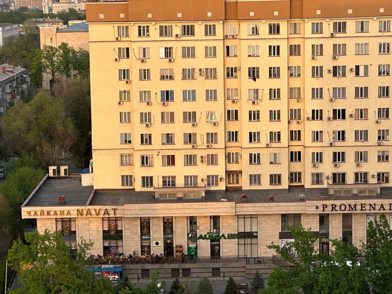 Apartment With City View On Sydykova St. 123 比什凯克 外观 照片